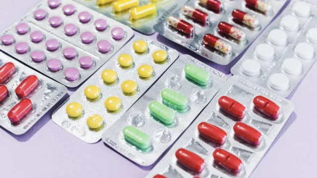 Los remedios están cada vez más caros: en dos años la T4 aumentó un 837% (mucho más que la inflación)