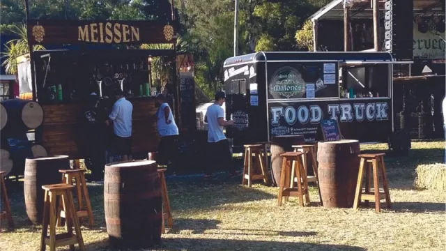 ACRA Llama Viva: el festival que promueve la gastronomía argentina (y dona 2.000 alfajores a distintas organizaciones)