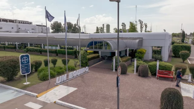 A Bayer no le duele la cabeza (y a algunos municipios, tampoco): importante donación de paracetamol para fortalecer los sistemas locales