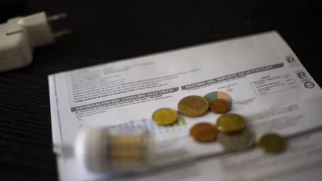 El precio de la luz se habría disparado este miércoles, día de Navidad, hasta los 100,94 euros/MWh