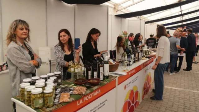 EXPO Ironman 70.3: un puente entre el deporte, la producción y los negocios en San Juan (y la charla de un ex puma)