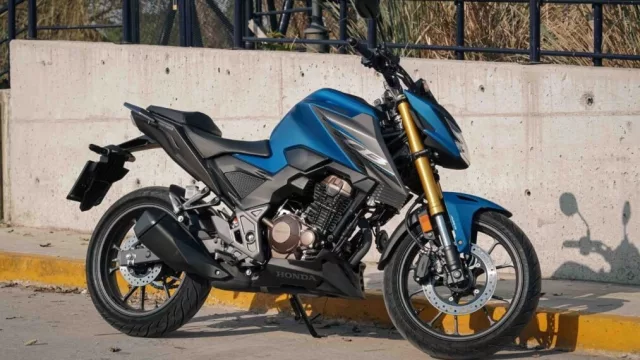 Honda actualiza el precio de la CB300F Twister en mayo: qué novedades trae esta mid-size
