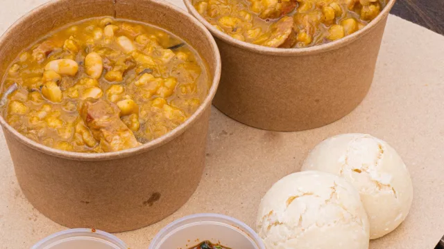 Ribs al Río ofrecerá locro con su sello indiscutido (en todas sus sucursales) para festejar este 25 de mayo