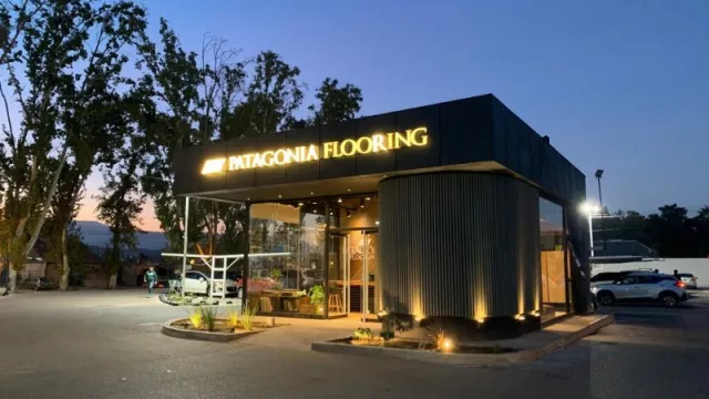 Patagonia Flooring desembarcó en Vistapueblo, Mendoza, con un showroom de alta gama