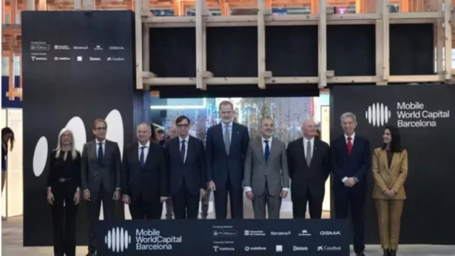 El Rey, Illa y Collboni inauguran el MWC 2026