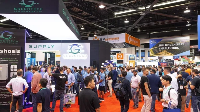 Santiago se posiciona como hub regional de energías limpias con RE+ Cono Sur 2026