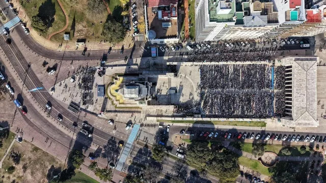 Y llegó el día: inauguraron la remodelación del Monumento a la Bandera (una inversión de más de $4.000 millones)